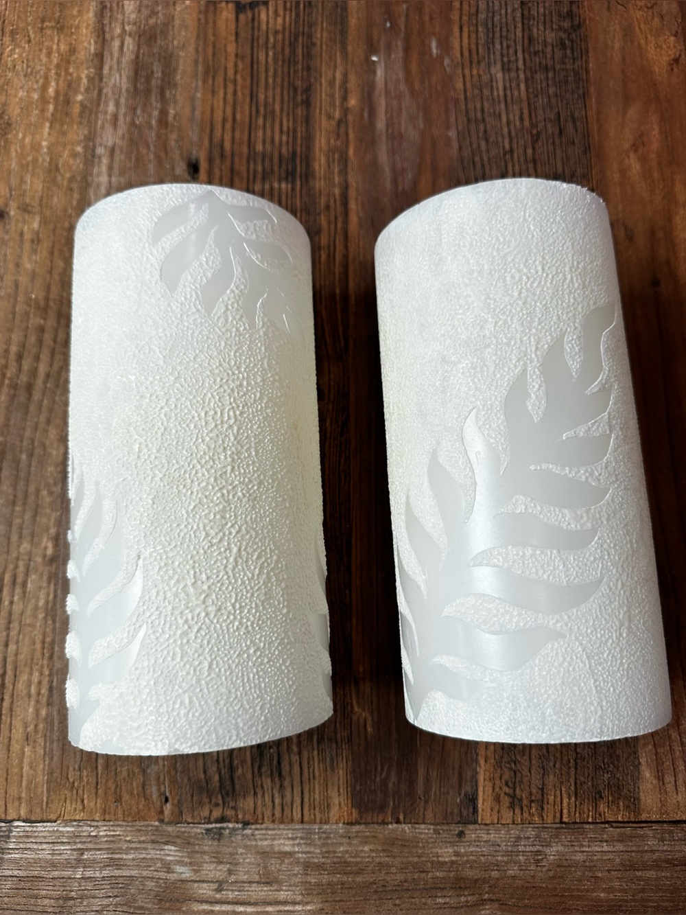 White Frosted Glass Leaf Pillar Candle - Set of 2